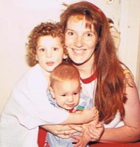 1992 Happenings - Mom with Babies