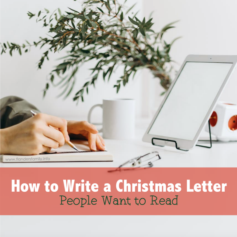 How to Write a Christmas Letter (with Samples)