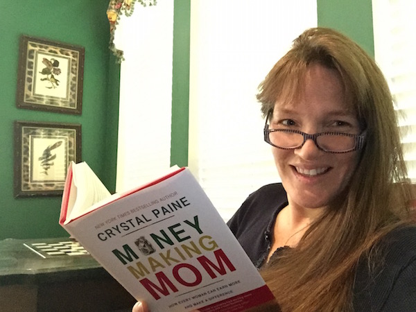 Money-Making Mom: Pre-order before Nov. 3 for some awesome freebies