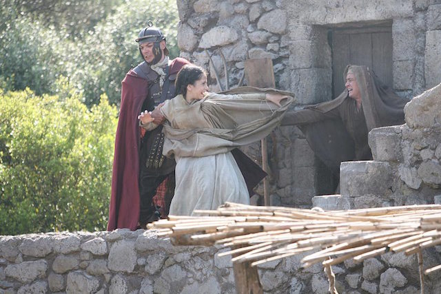 The Nativity Story -- a great CHRISTmas film that is actually about CHRIST!