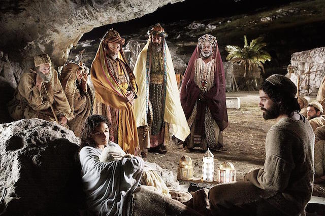 The Nativity Story -- a great CHRISTmas film that is actually about CHRIST!