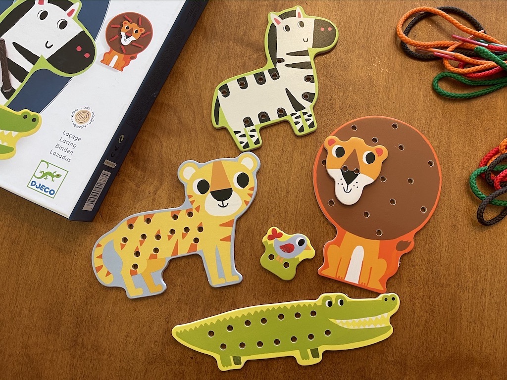 Wooden Lacing Zoo Animals