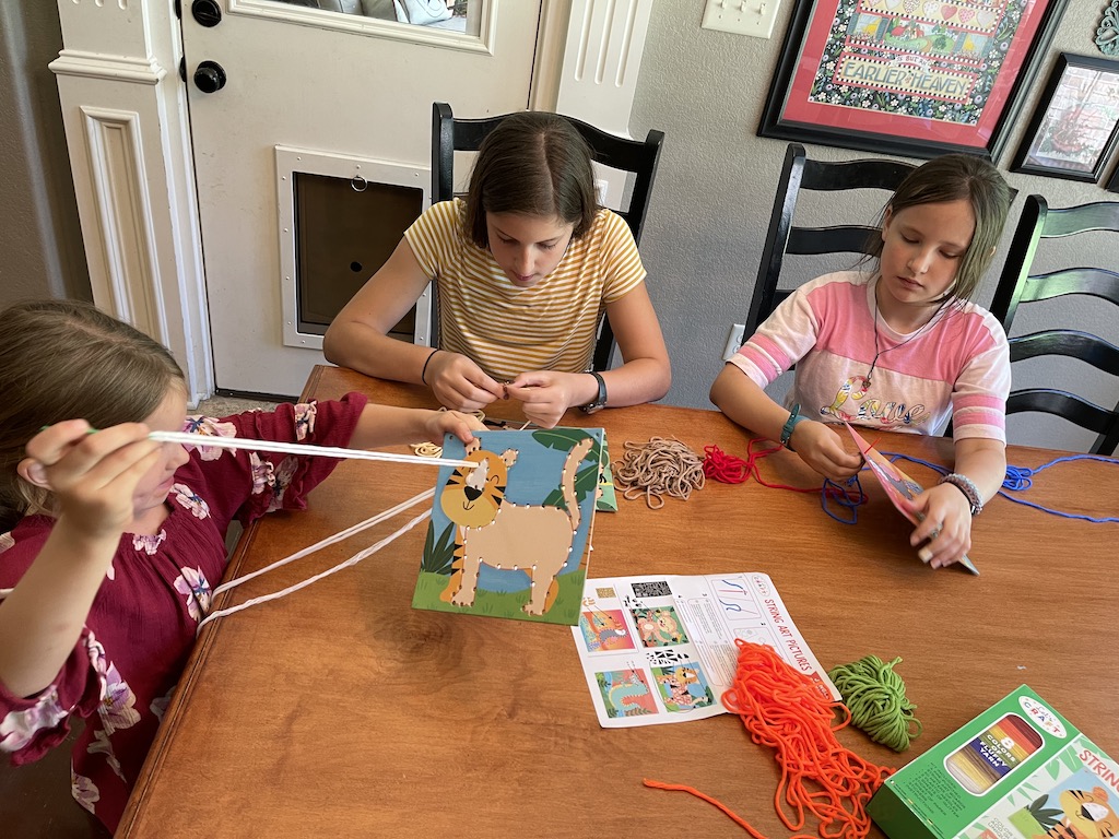 Jungle Friends String Art 