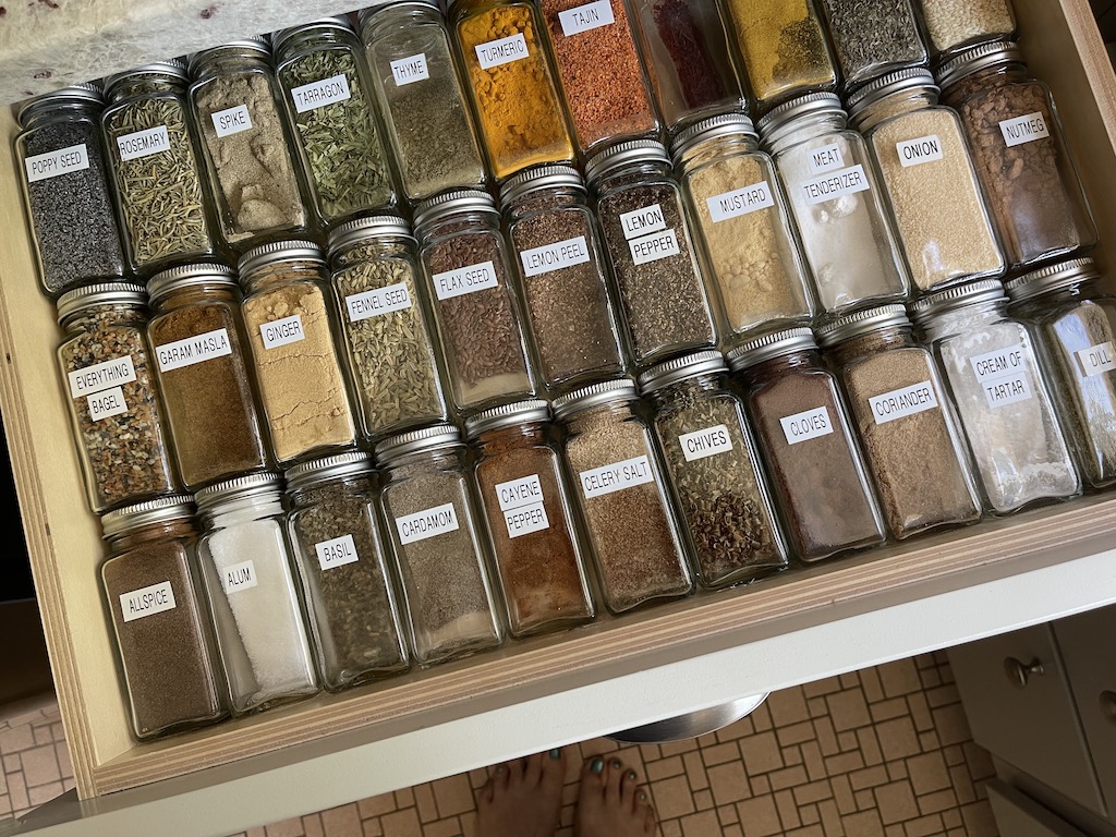 clean and clutter-free housekeeping - Spice Drawer