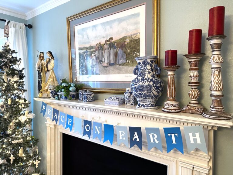 Peace on Earth Pennant Banner