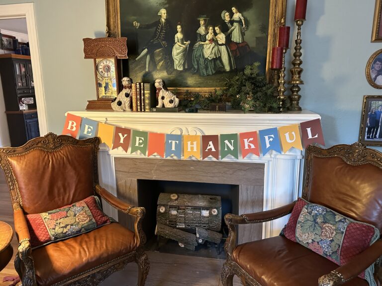 Free Thanksgiving Pennant Banner